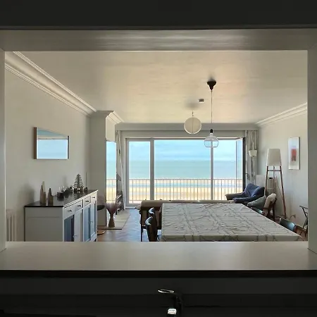 Apartment Oase At The Sea De Haan